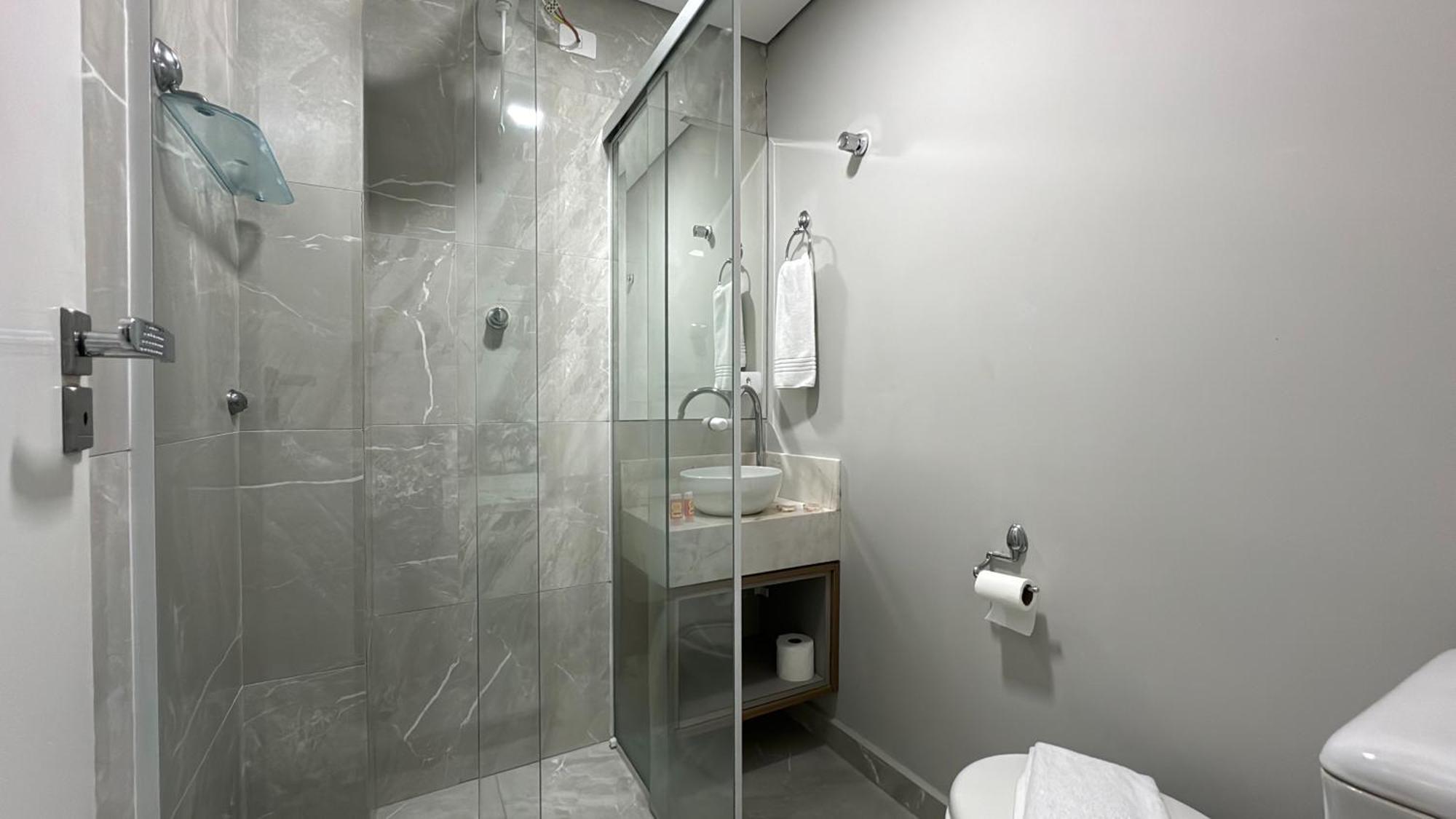09- Studio Lindamente Decorado! Ideal Para Casal!!! กูรีตีบา ภายนอก รูปภาพ