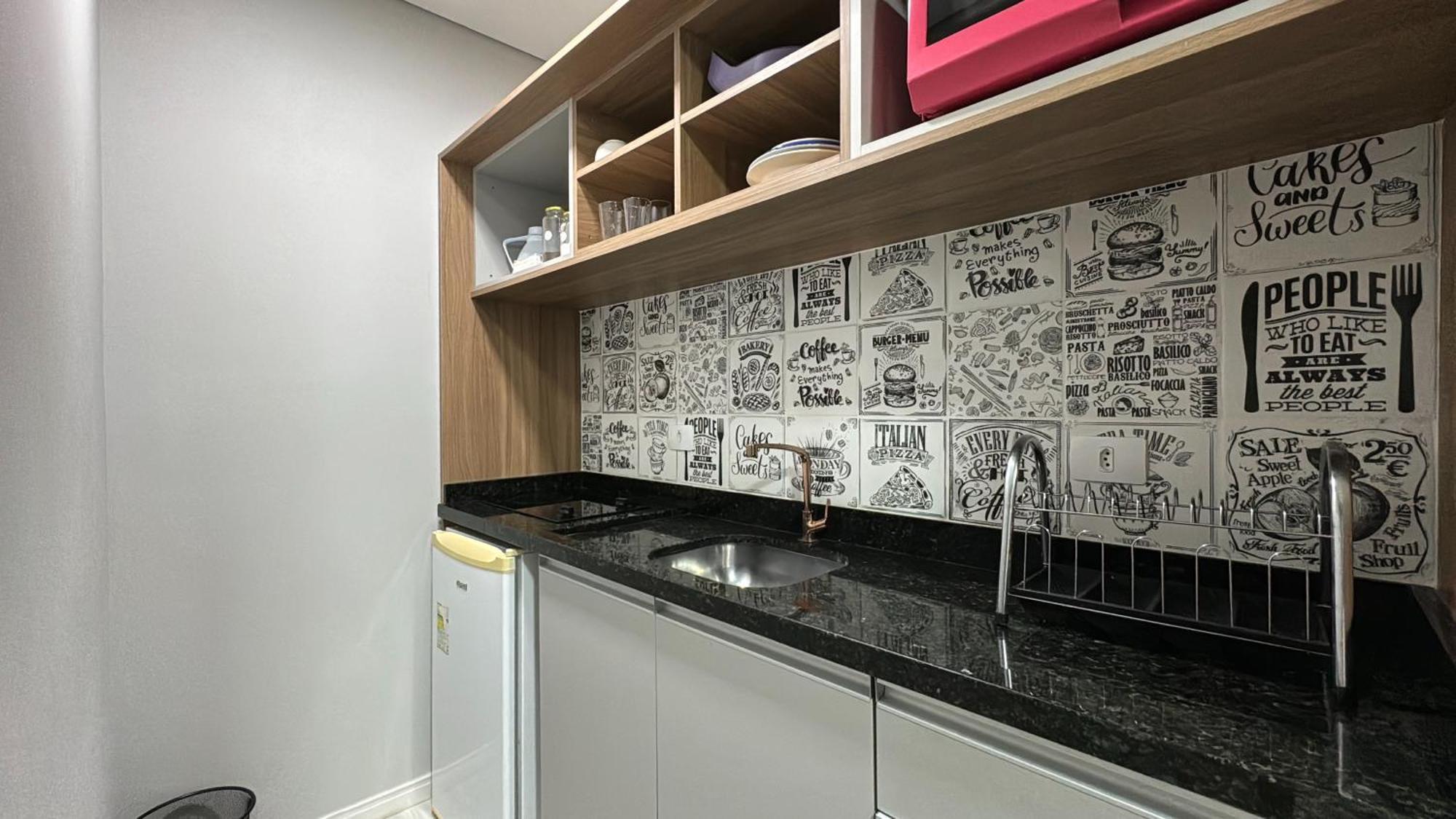 09- Studio Lindamente Decorado! Ideal Para Casal!!! กูรีตีบา ภายนอก รูปภาพ